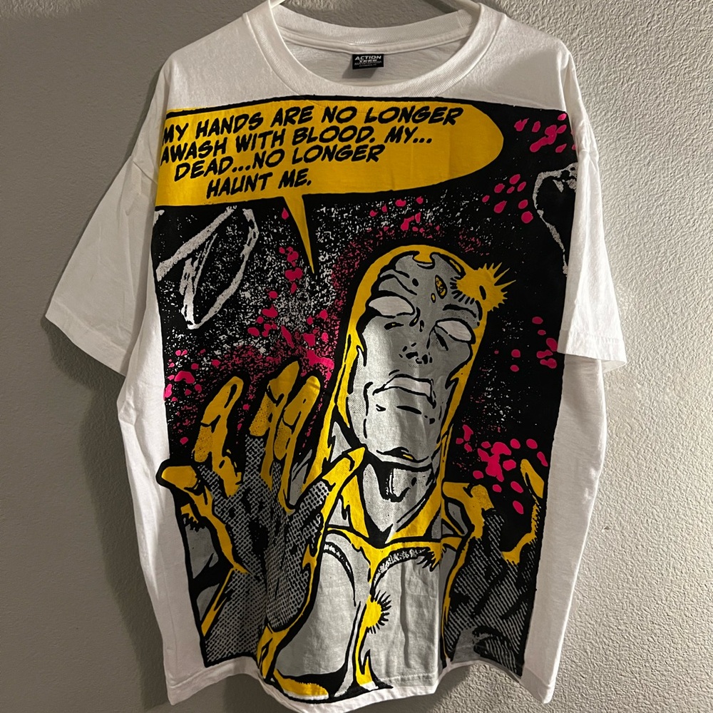 Vintage All Around Graphic Tee